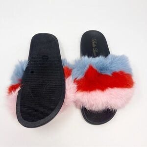 [Bella Luna] Fuzzy Slide On Sandals
